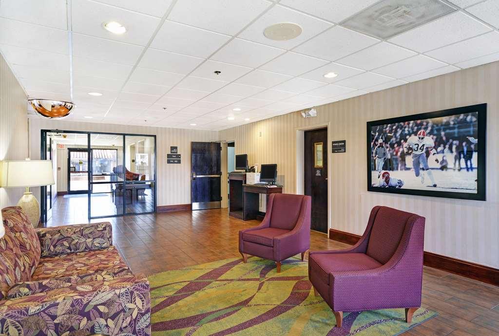Hampton Inn Athens Interior photo