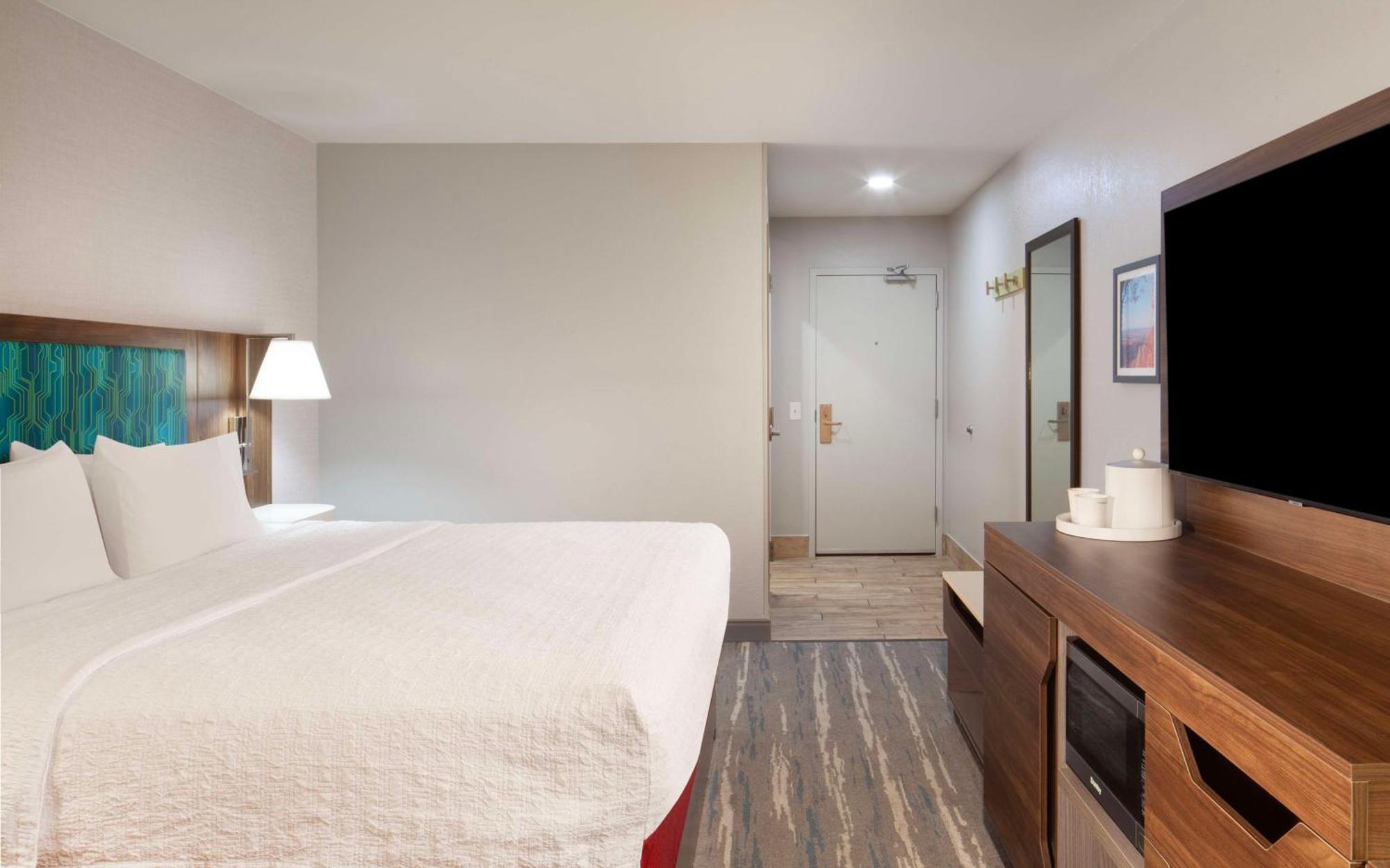 Hampton Inn Athens Exterior photo